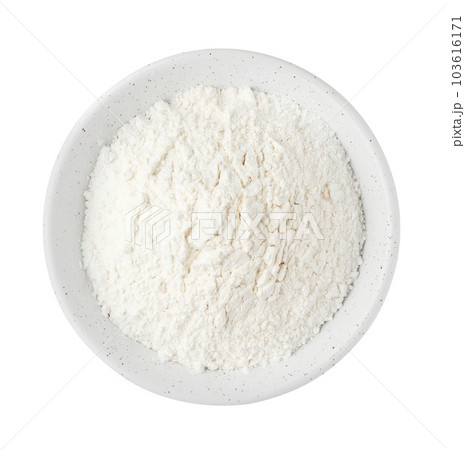 Organic flour in bowl isolated on white, top view 103616171