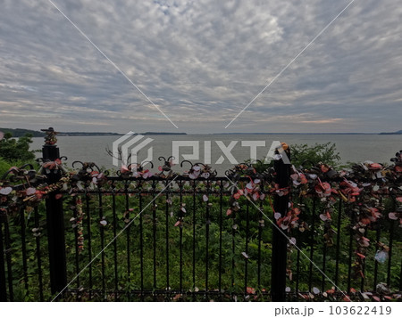 静岡県 浜名湖 サービスエリアからの景色 静岡県 浜名湖 サービスエリアからの景色 103622419