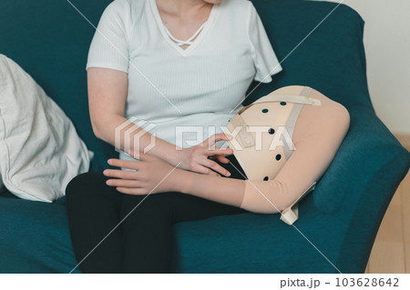 upper limb disability 103628642