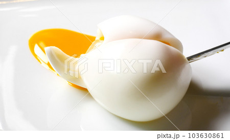 ゆで卵 103630861