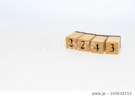 木のブロック　数字　Number　2243 103638153