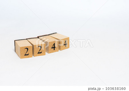 木のブロック　数字　Number　2244 103638160