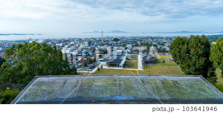 菊池公園から観える秋の早朝 雲海風景 (観光スポット) 菊池公園から観える秋の早朝 雲海風景 (観光スポット) 103641946