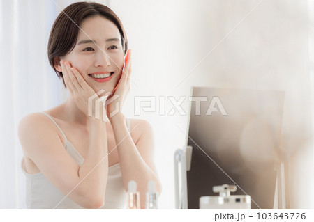 ビューティーイメージ　女性のポートレート 103643726