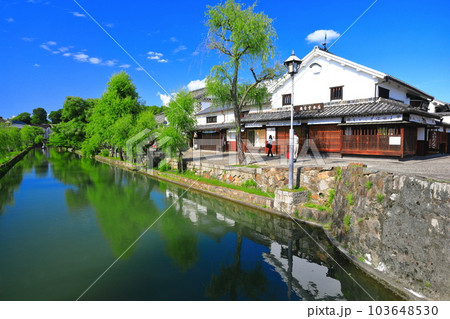 【岡山県】晴天の倉敷美観地区 【岡山県】晴天の倉敷美観地区 103648530