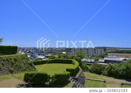 静岡県掛川市　国史跡　横須賀城　丸馬出 103652183