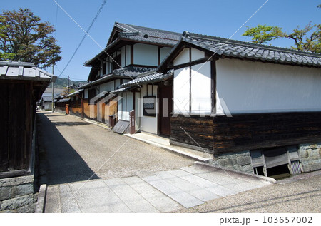 滋賀県東近江市：五箇荘金堂／外村宇兵衛邸 103657002