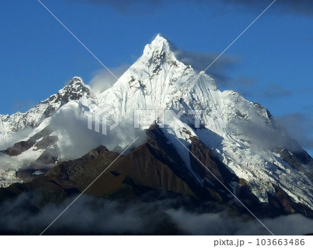 梅里雪山 梅里雪山 103663486