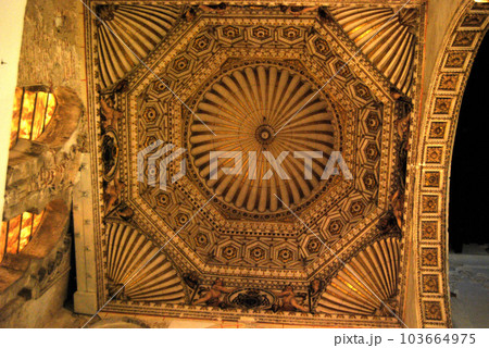 サンタ・マリア・ラ・ブランカ教会 103664975