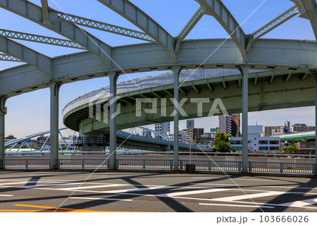 木津川 昭和橋と阪神高速3号神戸線 2023年5月12日 103666026
