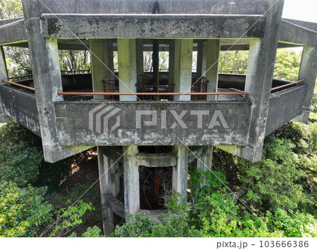 徳島県美波町　千羽海崖ロープウェイ　山頂駅 103666386