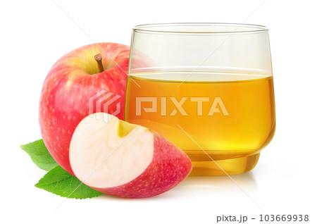 Cut red apples and apple juice in a glass isolated on white 103669938