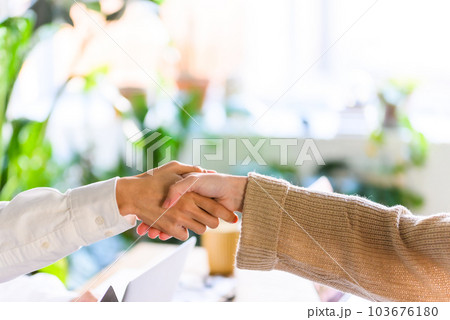 Image photo 103676180