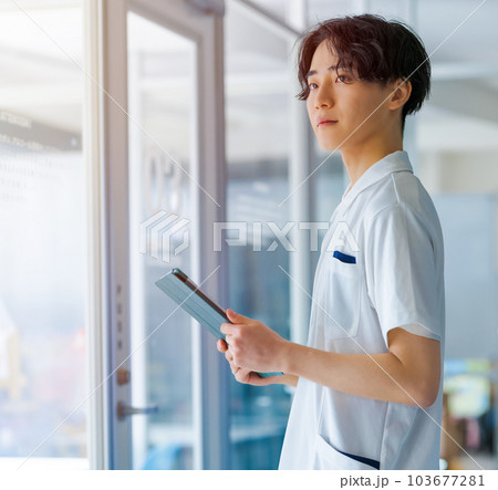 Image photo 103677281