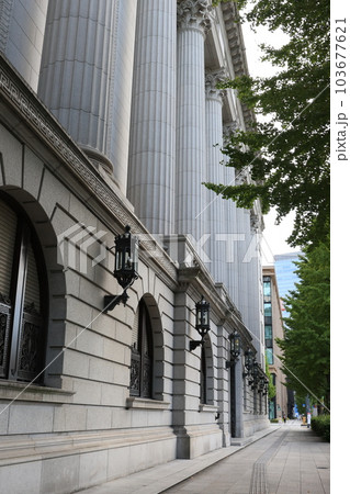 東京都千代田区丸の内の明治生命館の建物 103677621