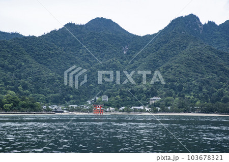 厳島神社 103678321