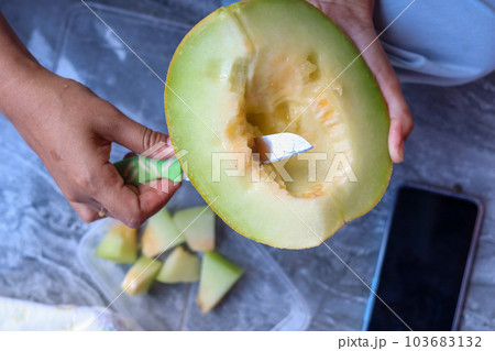 cut melon fruit cut melon fruit 103683132