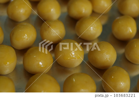 Nastar cake 103683221
