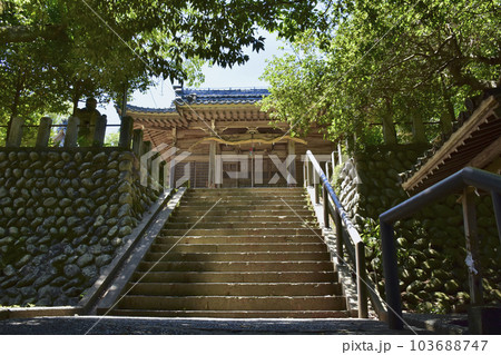 続日本100名城　高天神城跡　高天神社 103688747