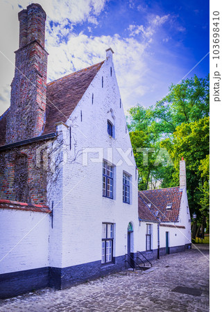 Bruges, Belgium. Medieval cobblestone streets, picturesque Brugge, West Flanders. 103698410