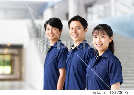 介護スタッフ 介護スタッフ 103700052