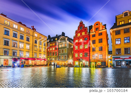 Stockholm, Sweden. Glama Stan downtown, Stortorget Square. 103700184