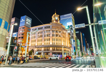 土曜夜の銀座 ※一部ソフトフォーカス 土曜夜の銀座 ※一部ソフトフォーカス 103701146