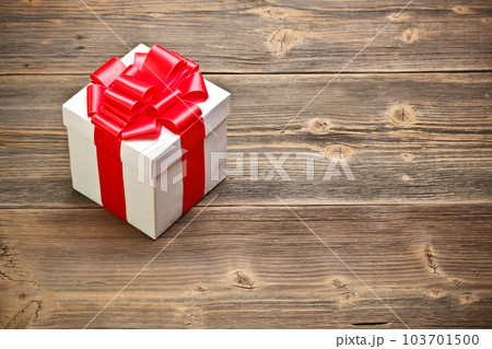 Gift box 103701500