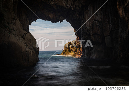 四国　高知県　白山洞門の風景 103706288