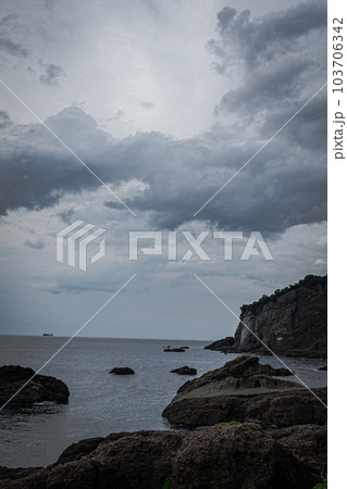 越前海岸の風景 103706342