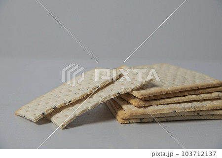 Healthy diet food. Whole grain crispy bread. Diet bread 103712137