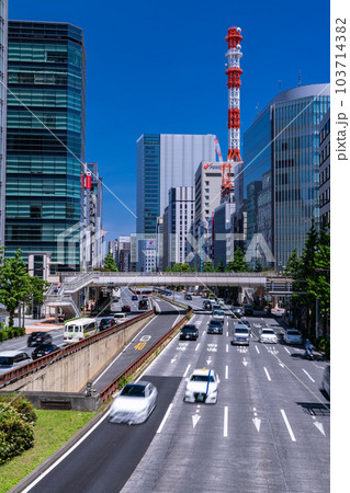 《東京都》東京交通イメージ・都市風景 103714382