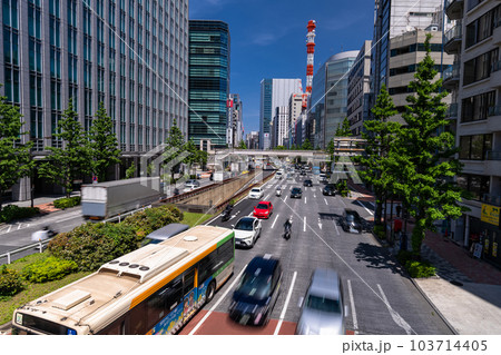 《東京都》東京交通イメージ・都市風景 103714405