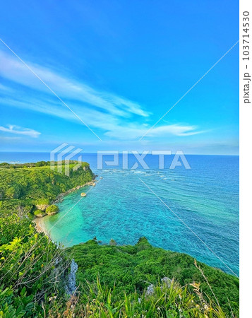 沖縄のキレイな海 沖縄のキレイな海 103714530