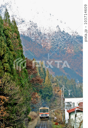 神岡鉄道　神岡線　奥飛騨温泉口ー神岡大橋　おくひだ2号 103714609