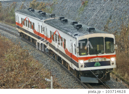 神岡鉄道 神岡線 奥飛騨温泉口ー神岡大橋 おくひだ2号 神岡鉄道 神岡線 奥飛騨温泉口ー神岡大橋 おくひだ2号 103714628