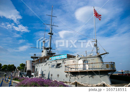 記念艦・三笠 船尾方向からの写真 神奈川県横須賀市にて 103718551