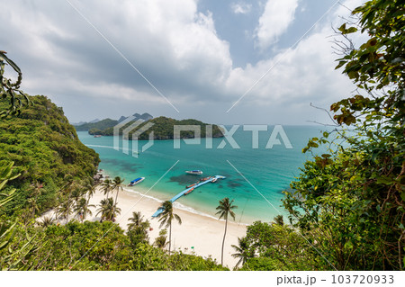 tropical paradise,Bird eye view of Angthong national marine park, koh Samui, Suratthani, Thailand. 103720933