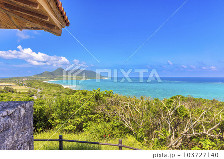 玉取崎展望台 (10月　石垣島　晴れ) 103727140