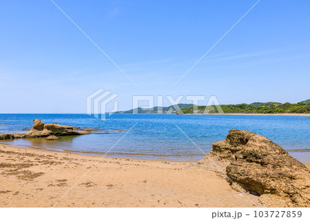 目津海岸 和歌山県みなべ町 目津海岸 和歌山県みなべ町 103727859
