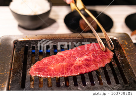 焼き肉イメージ 外食 料理 焼き肉イメージ 外食 料理 103739205
