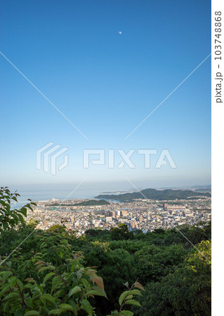 眉山公園から見た徳島市内の風景 眉山公園から見た徳島市内の風景 103748868