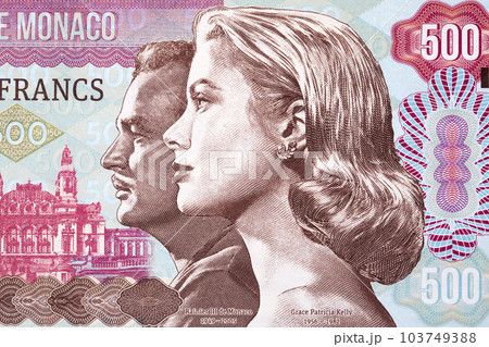 Grace Kelly and Rainier III de Monaco from money 103749388