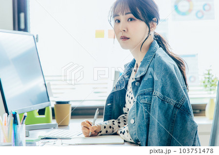 女性 オフィスカジュアル おしゃれ ビジネス 女性 オフィスカジュアル おしゃれ ビジネス 103751478