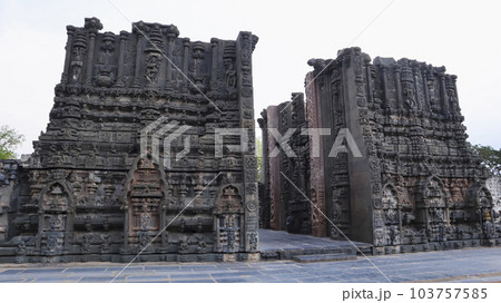 Broken Gopuram of Bugga Ramlingeswara Temple, Tadipatri, Andhra Pradesh, India. 103757585