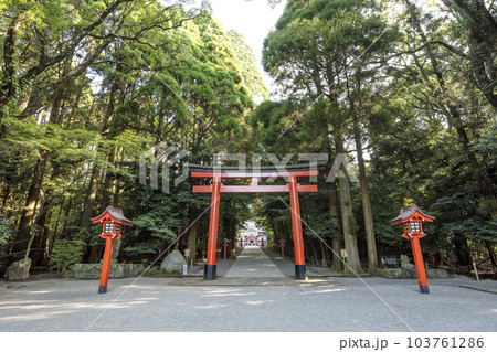 霧島神宮 鹿児島観光名所 建国神話 パワースポット 霧島神宮 鹿児島観光名所 建国神話 パワースポット 103761286