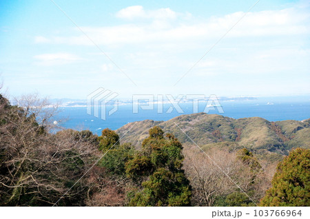 千葉県鋸南町鋸山 山頂からの眺め 千葉県鋸南町鋸山 山頂からの眺め 103766964