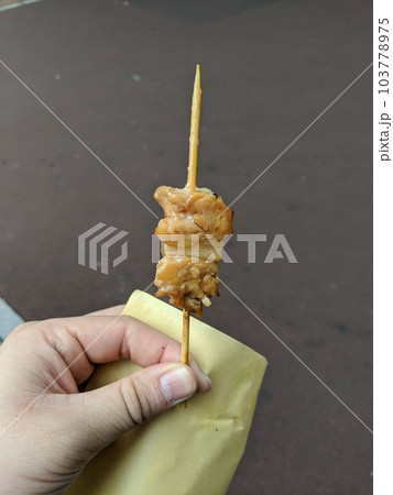 食べ歩き焼き鳥 103778975