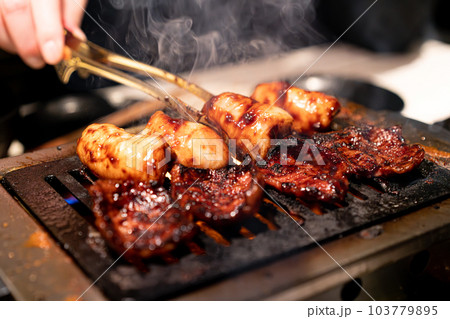 焼き肉イメージ カルビ ホルモン 焼き肉イメージ カルビ ホルモン 103779895