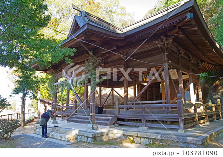 福岡県添田町岩石山麓にある添田神社横の白山神社 103781090
